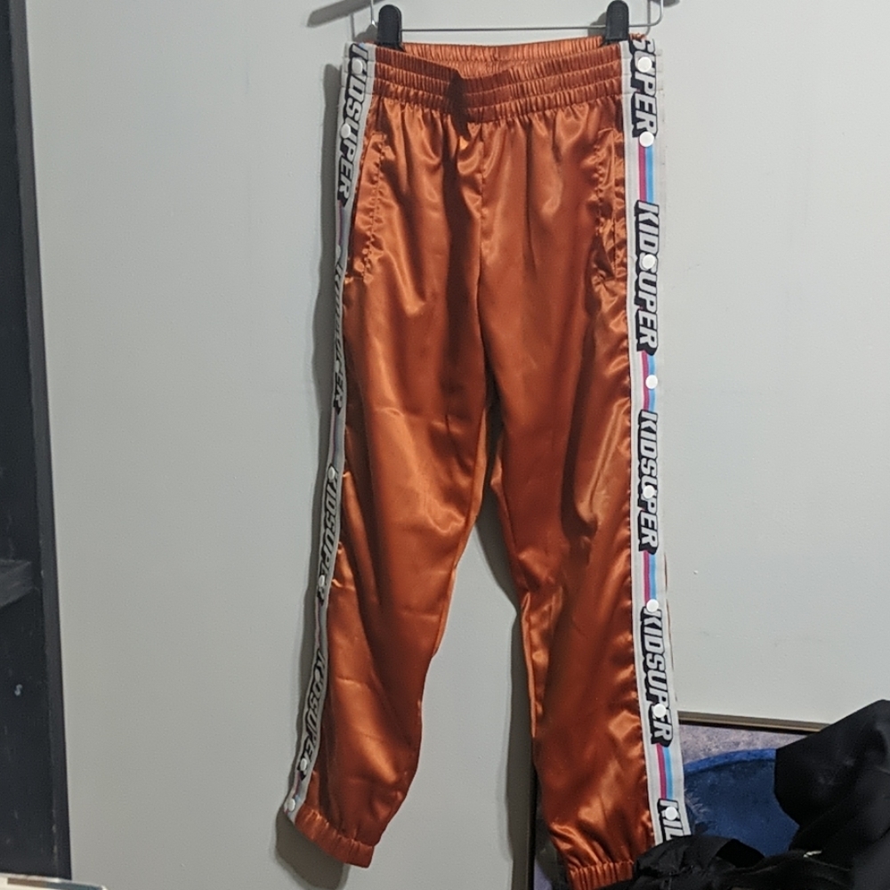 KID SUPER ORANGE TRACK PANTS SIZE S DETACHABLE